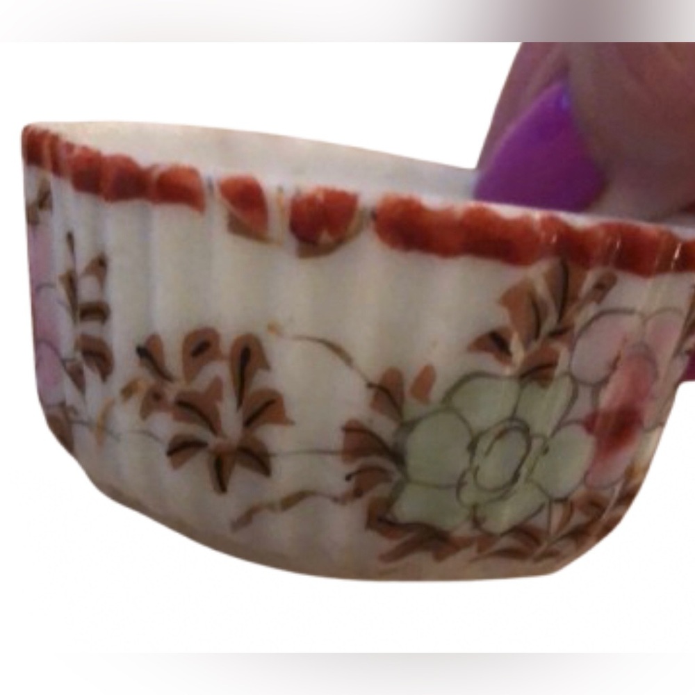 SMALL PORCELAIN BOWL • FLORAL DESIGN • VINTAGE • SCALLOPED • 1.25” x 2”